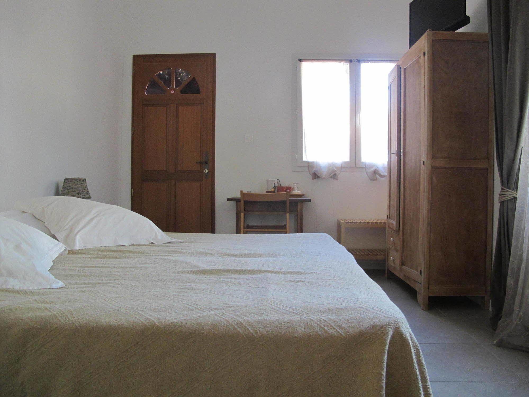 ลู การ์ดาลิน Bed & Breakfast เบดวง ภายนอก รูปภาพ